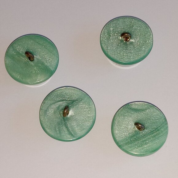 4 Vintage Rare Retro Sewing Buttons - Picture 10 of 14